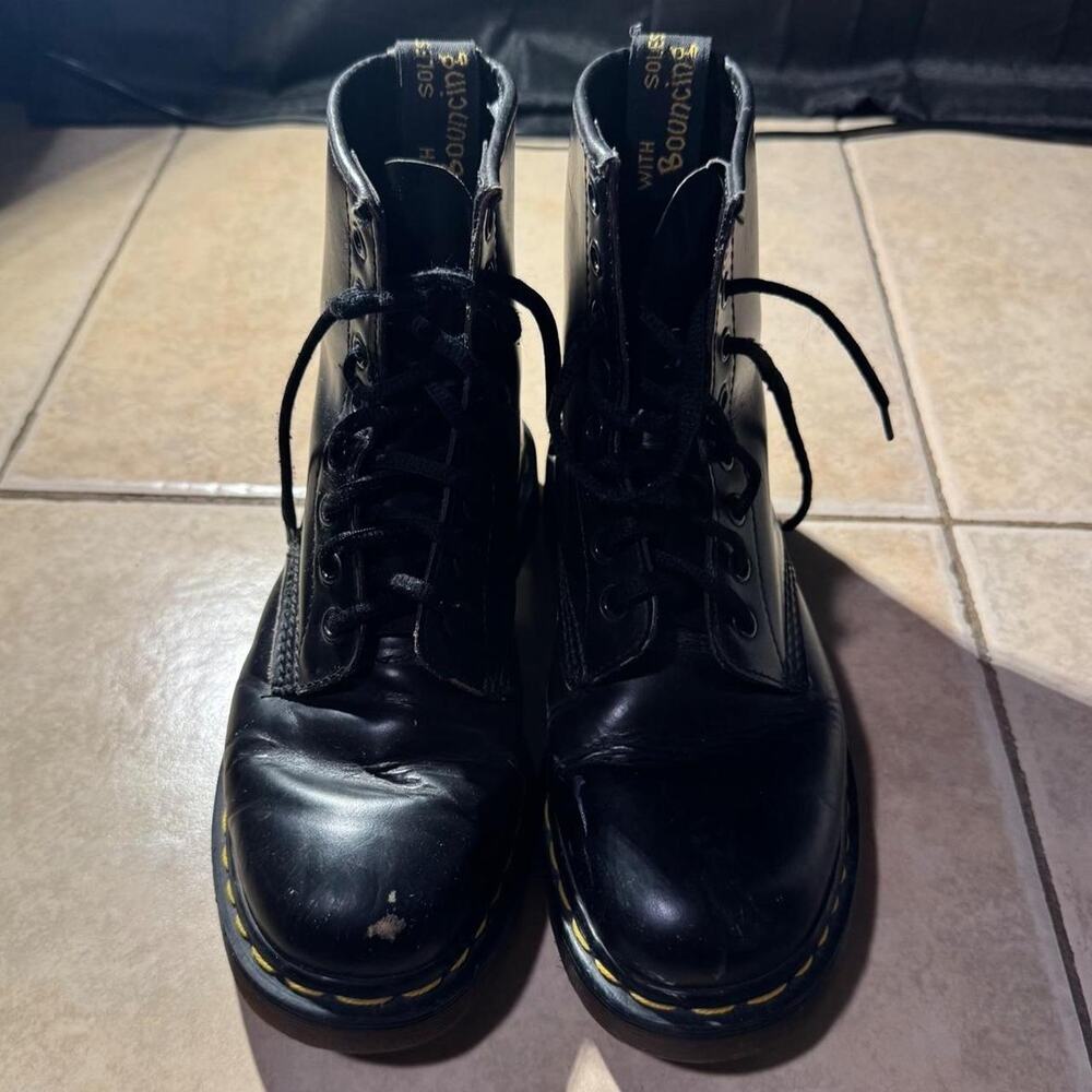 Black dr martens 1460 boots Size 5 in Womens
